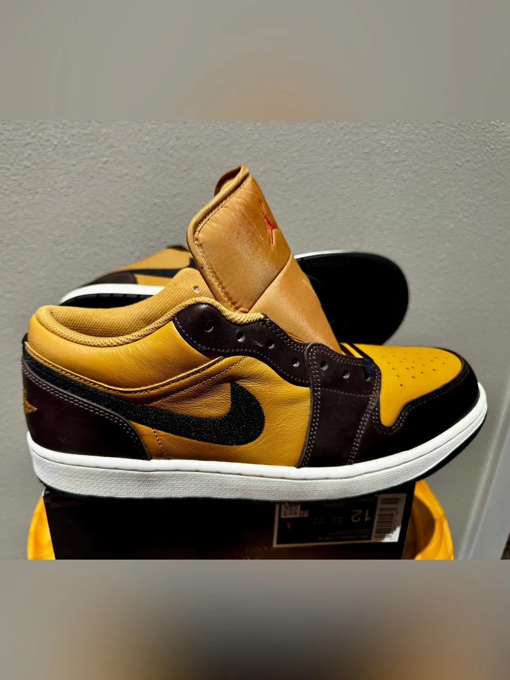 Jordan 1 Low SE Size 12